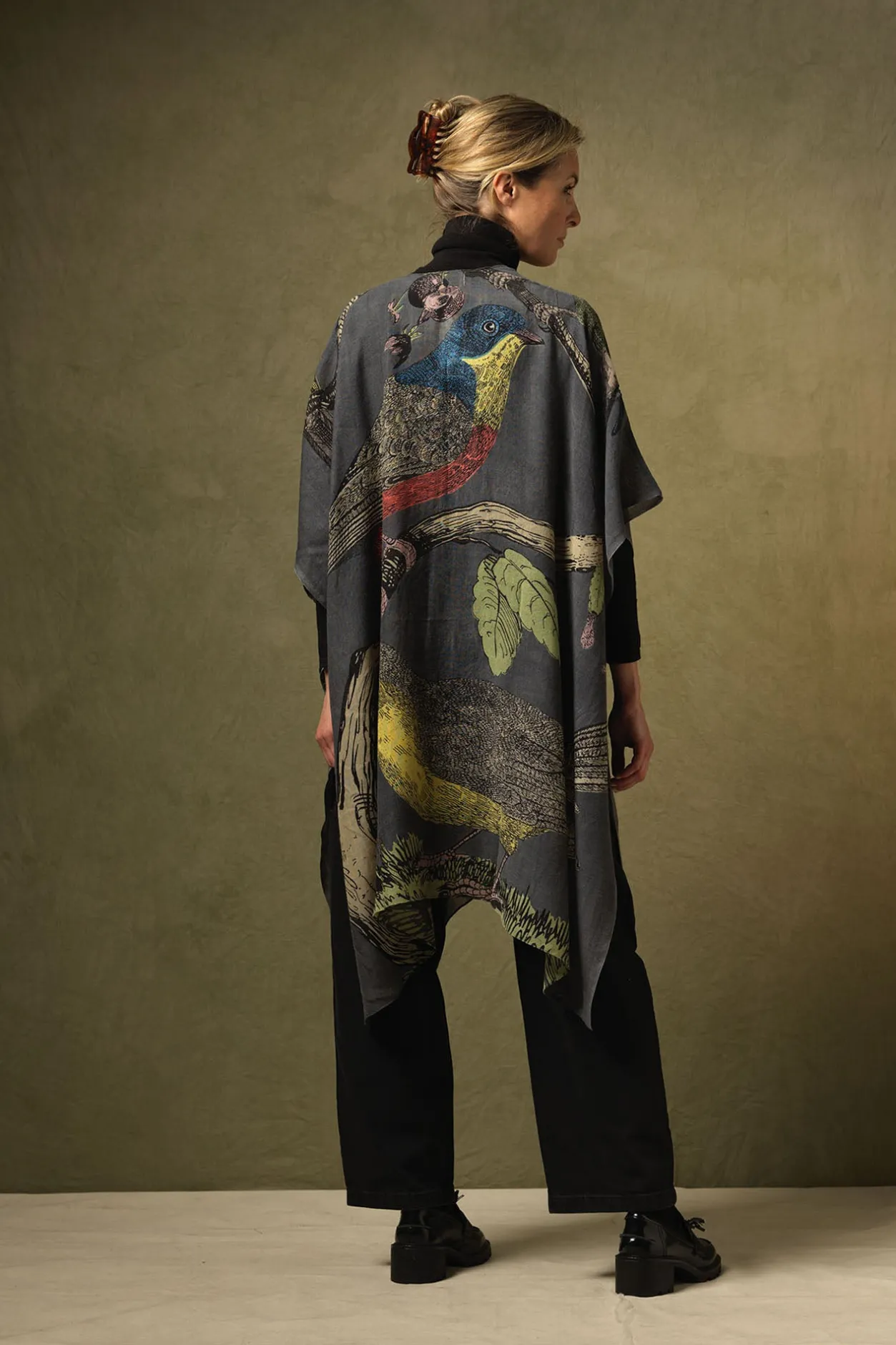 Women One Hundred Stars Bird Ink Wool Throwover