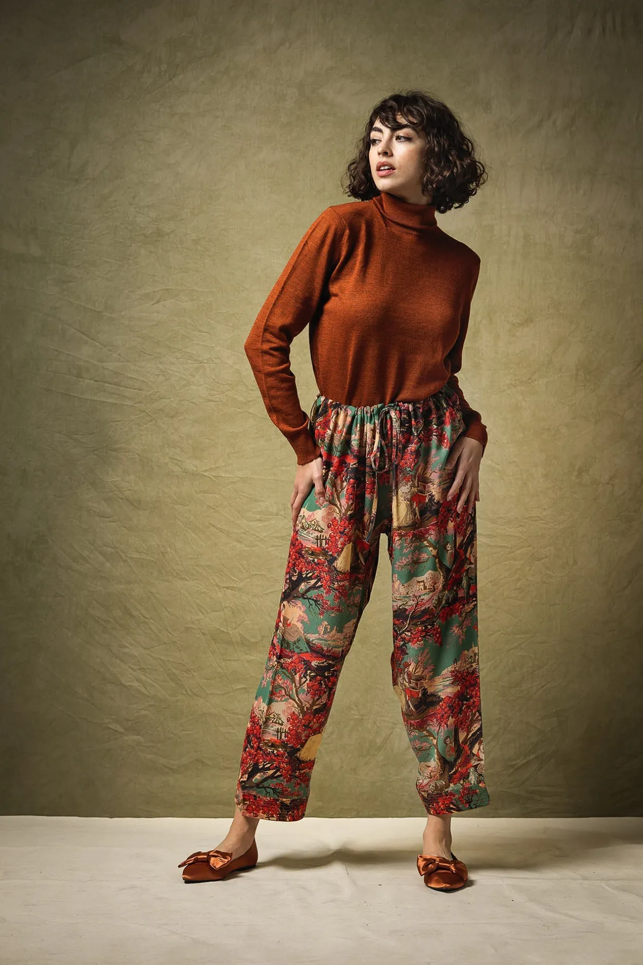 Women One Hundred Stars Country Toile Berry Crepe Pants