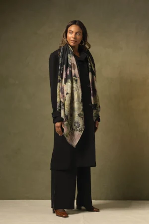 One Hundred Stars Daisy Black Wool Scarf