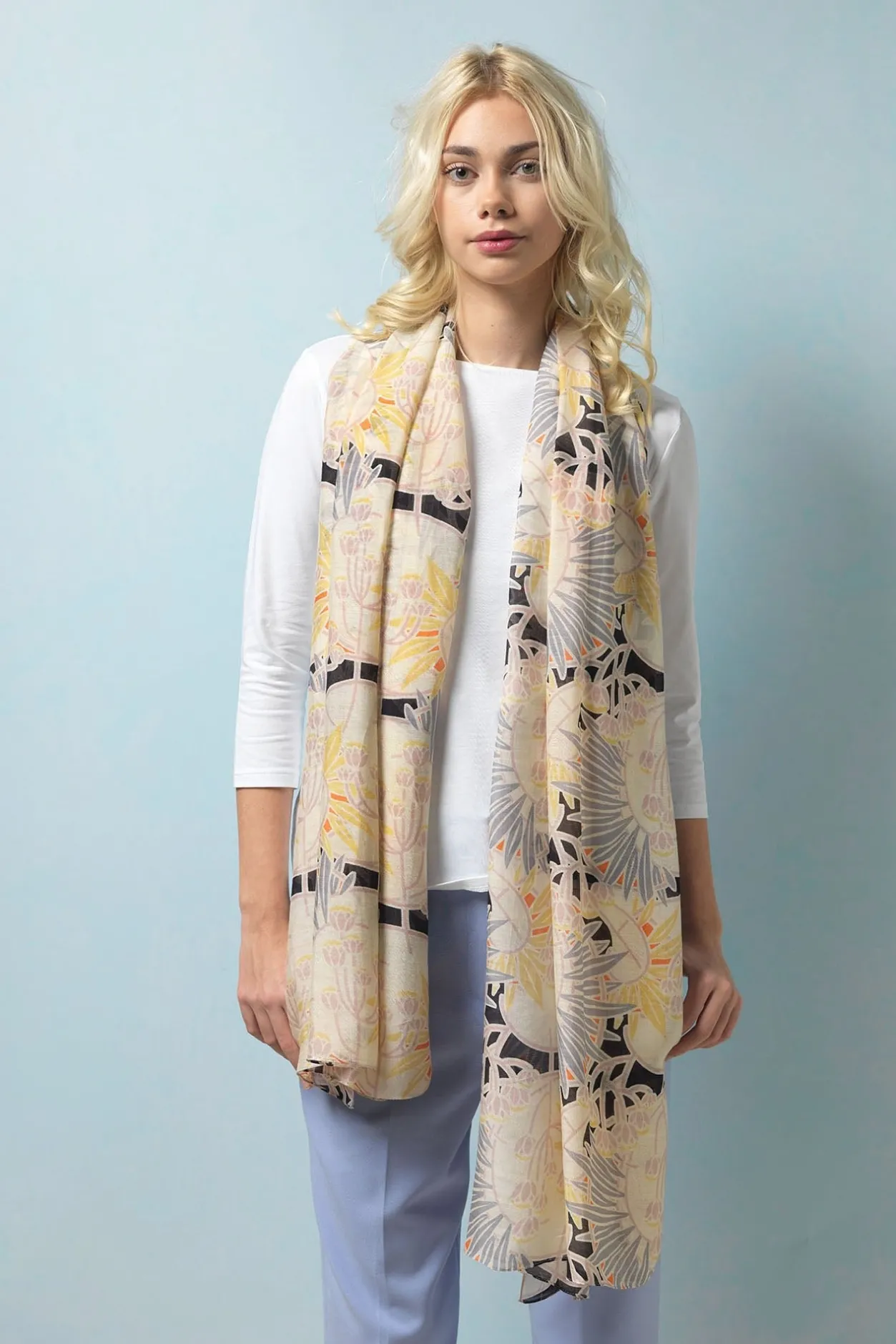 One Hundred Stars Deco Daisy Mauve Scarf