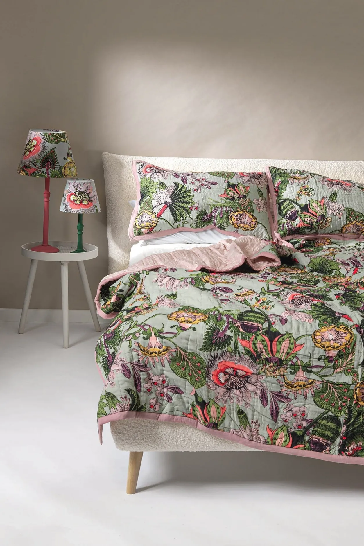 One Hundred Stars Eccentric Blooms Putty Bedspread