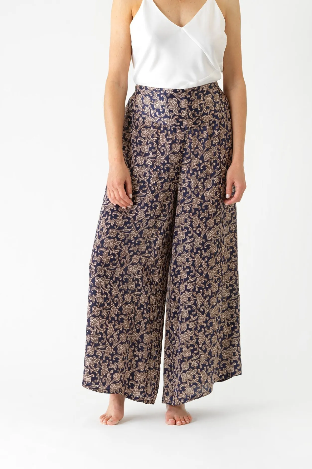 Women One Hundred Stars Floral Paisley Blue Palazzo Pant