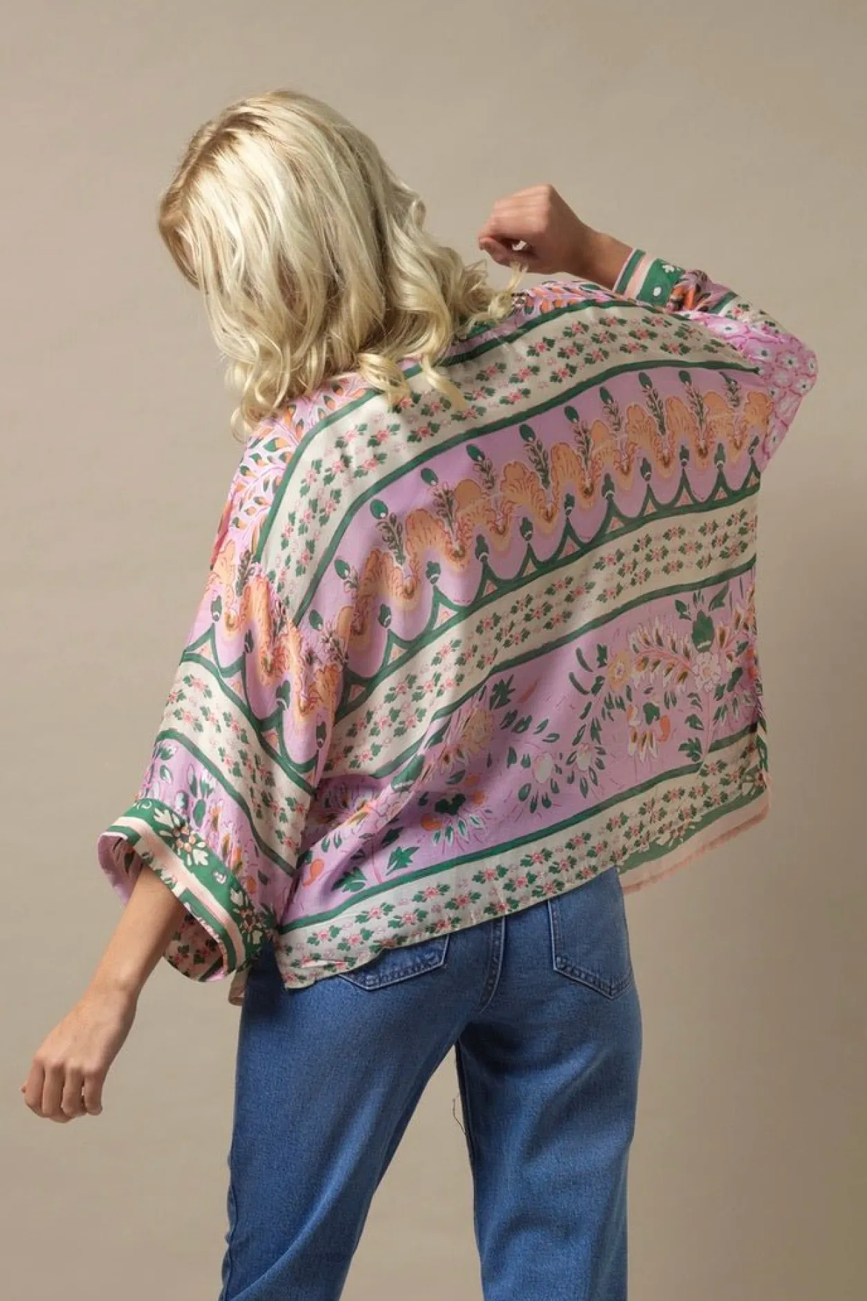 Women One Hundred Stars Folk Flowers Pink Kimono