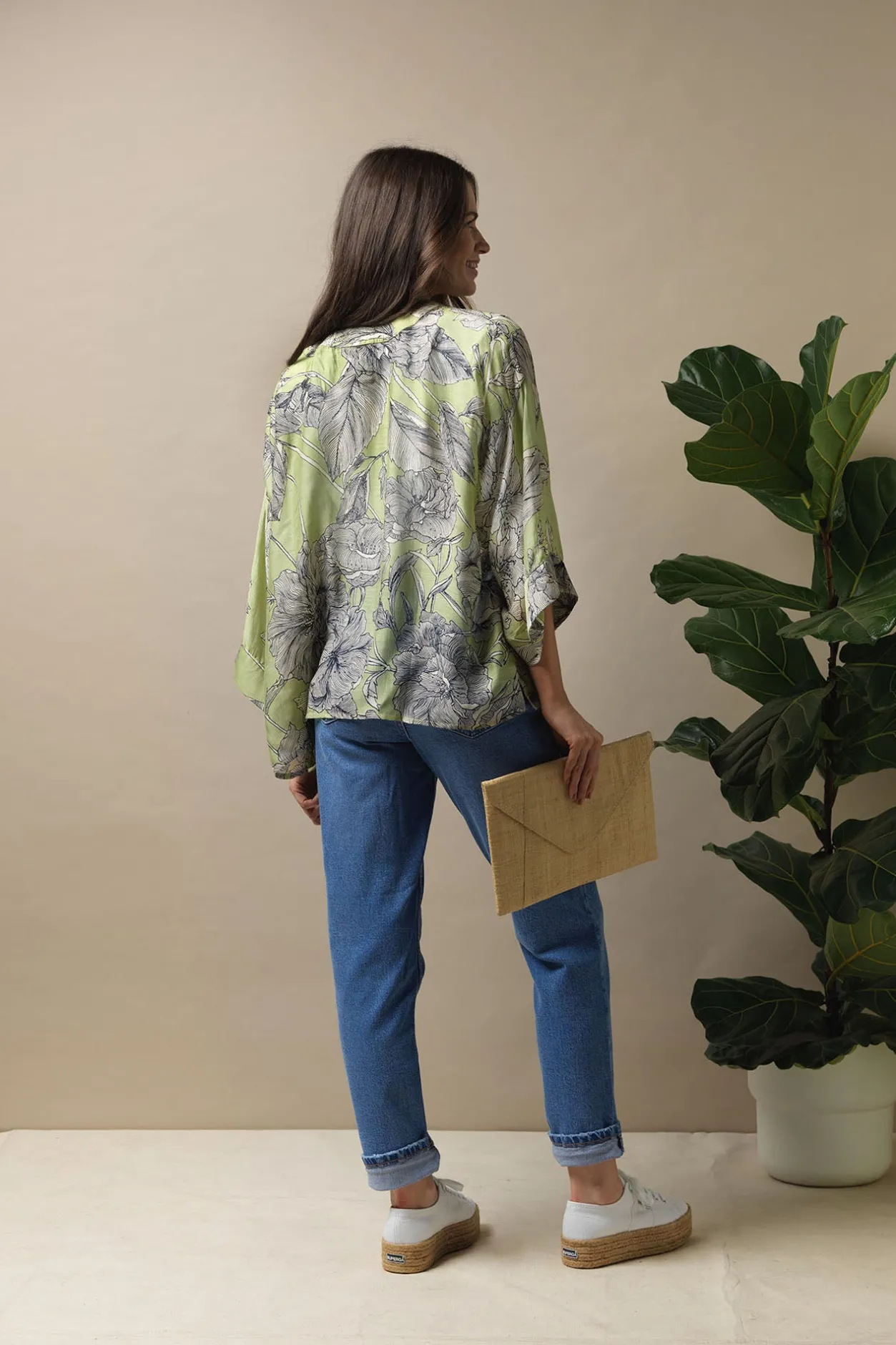 Women One Hundred Stars Kew Etched Floral Fern Kimono