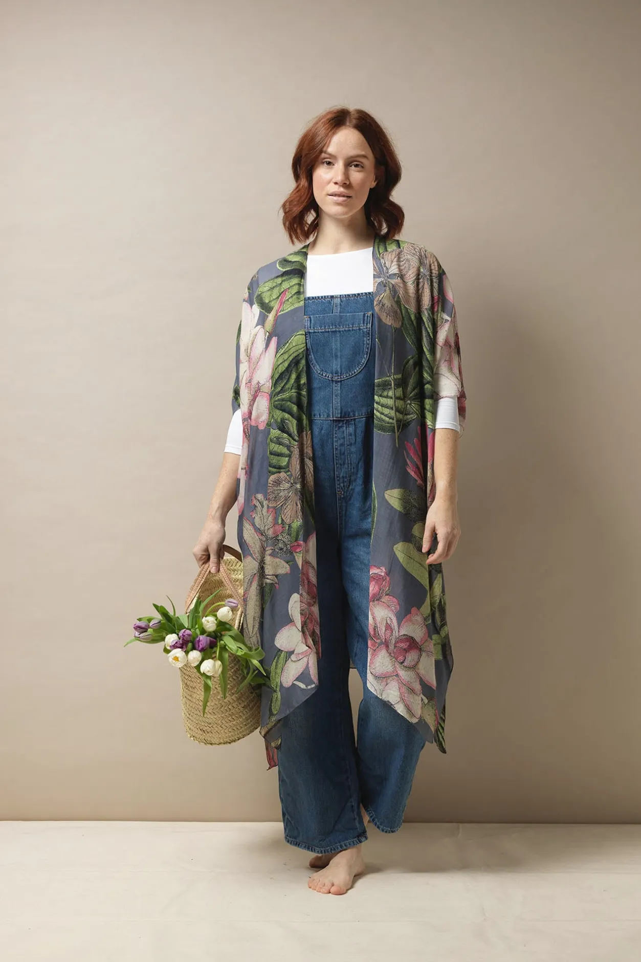 Women One Hundred Stars Kew Protea Grey Throwover