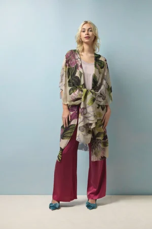 Women One Hundred Stars Kew Protea Stone Throwover