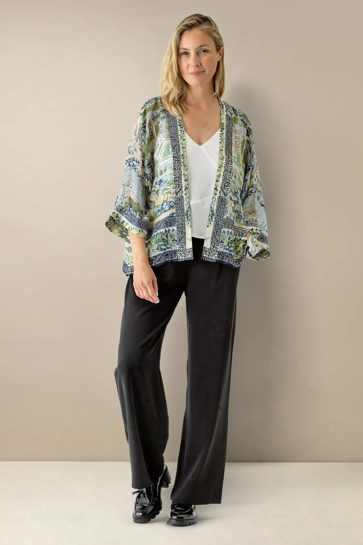 Women One Hundred Stars Tapestry Sea Kimono