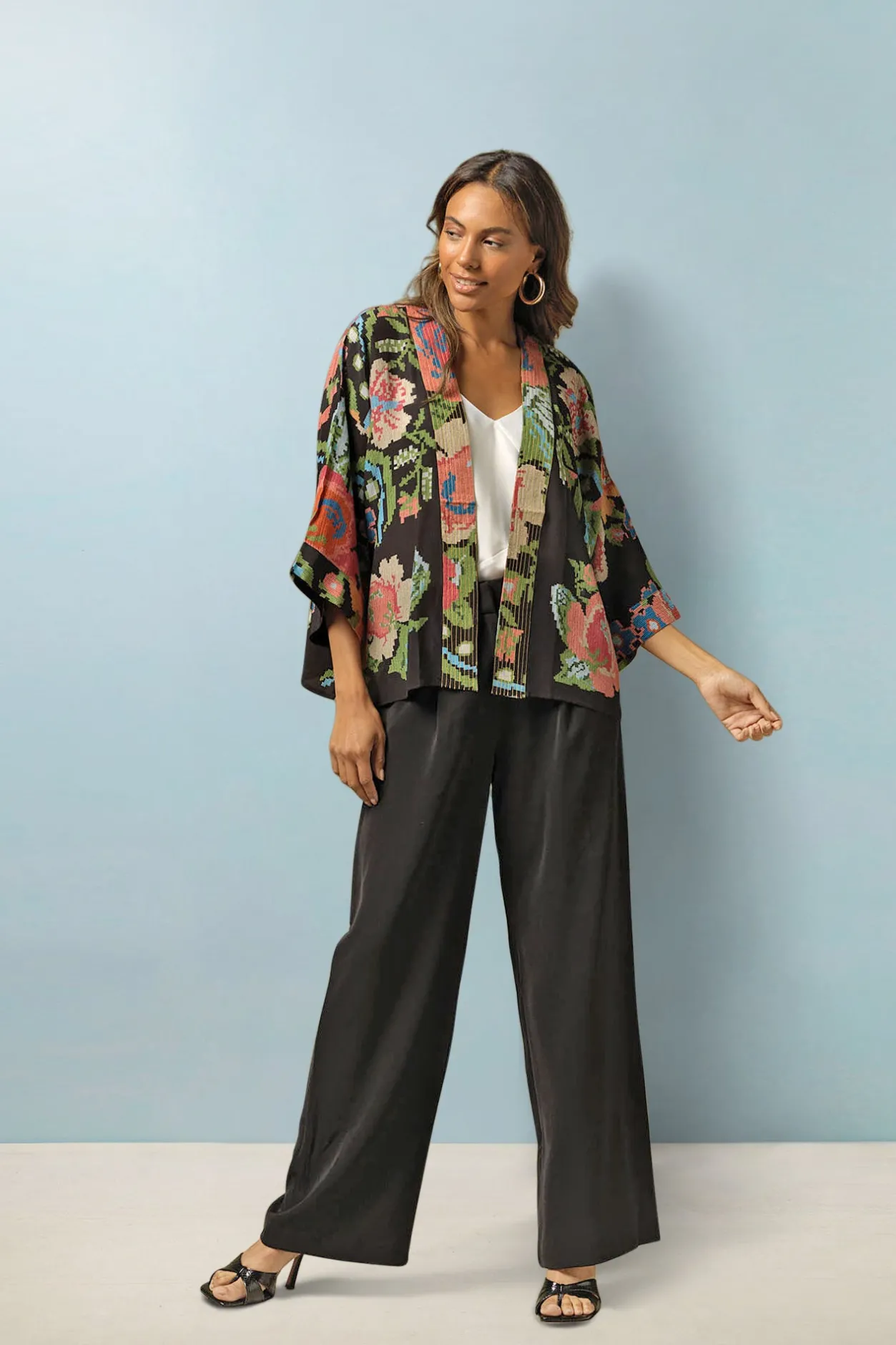 Women One Hundred Stars Woven Flower Black Crepe Kimono